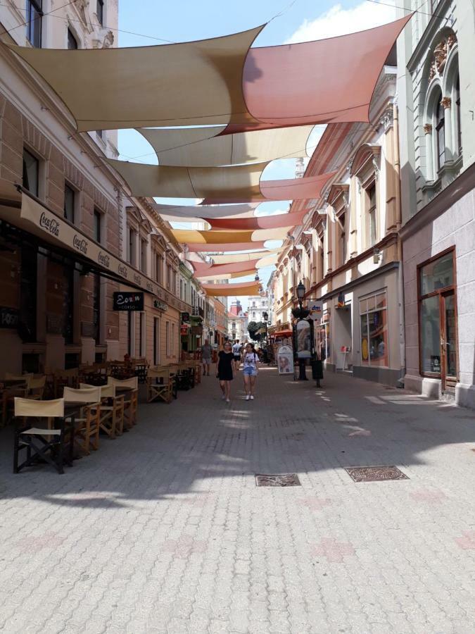 Sunny City Center เปตช์ ภายนอก รูปภาพ